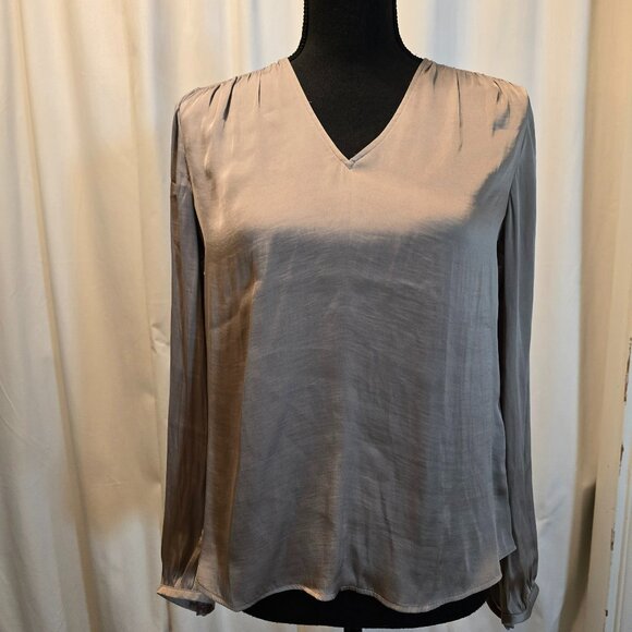 Banana Republic Soft Satin Smocked Blouse Chrome Grey XS - Picture 1 of 8